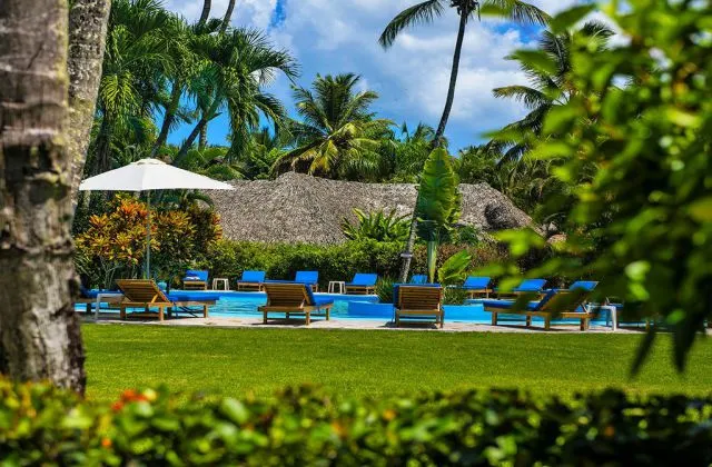 Hotel Costa Las Ballenas pool